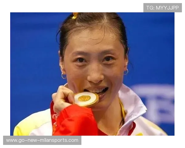 张宁力挺国羽征战苏杯：实力与信心并存，张宁的羽毛球比赛视频